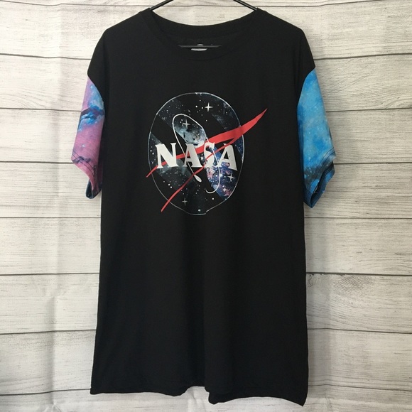 NASA Other - NASA Tee Men’s size XL Space Sleeves Like New